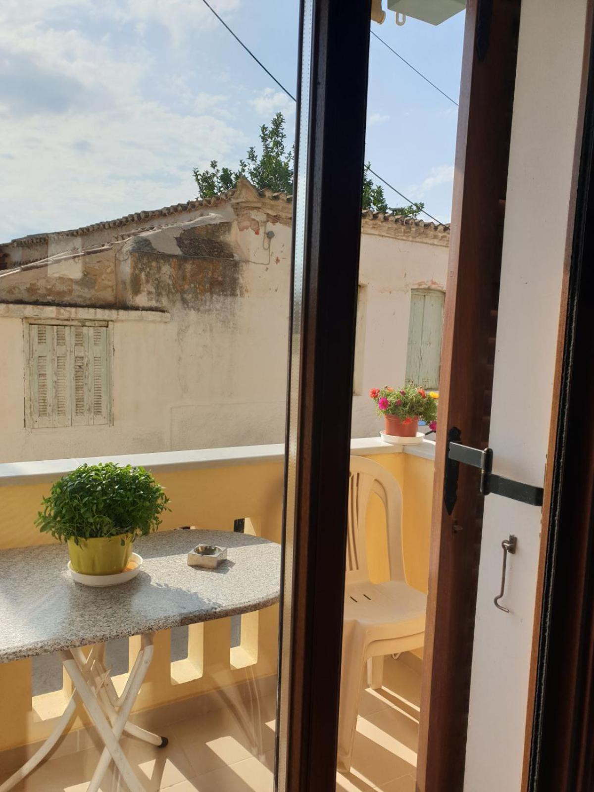 Beautiful House In Aegina公寓 外观 照片